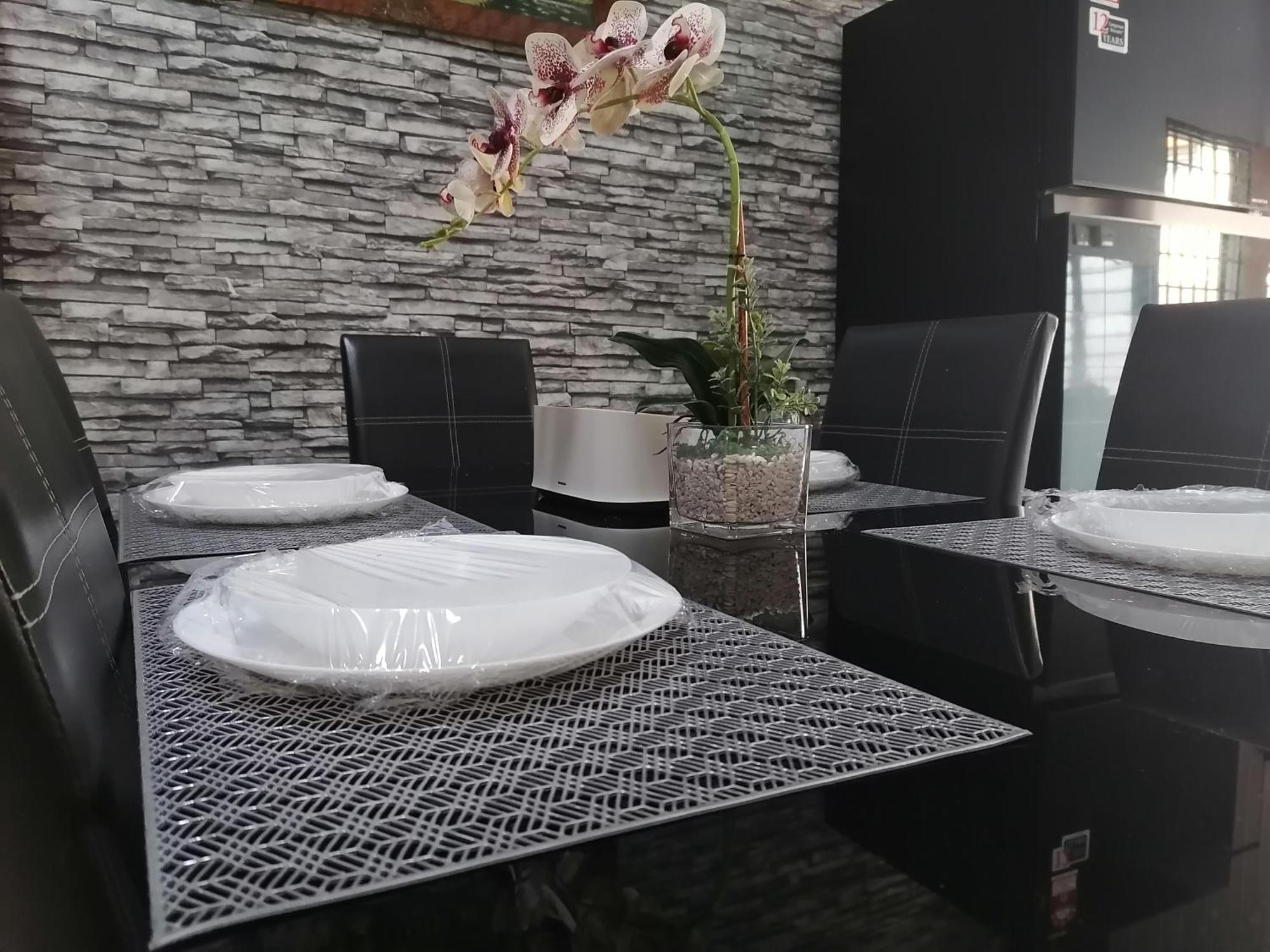 Dkamar Homestay At Desaru, Fully Aircond, Wifi, Coway, Street View 4 Min To Desaru Beach Kangkar Chemaran Exterior photo
