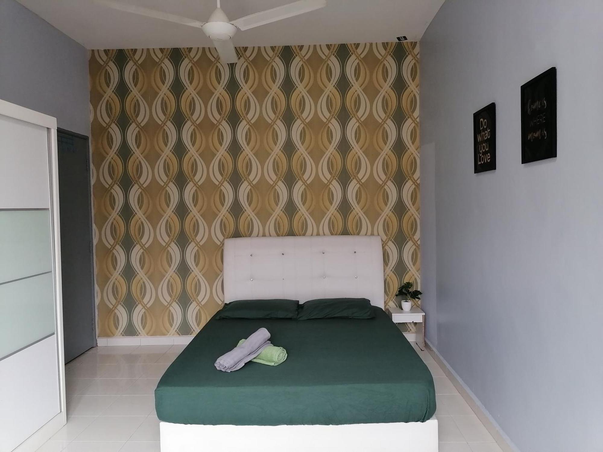 Dkamar Homestay At Desaru, Fully Aircond, Wifi, Coway, Street View 4 Min To Desaru Beach Kangkar Chemaran Exterior photo